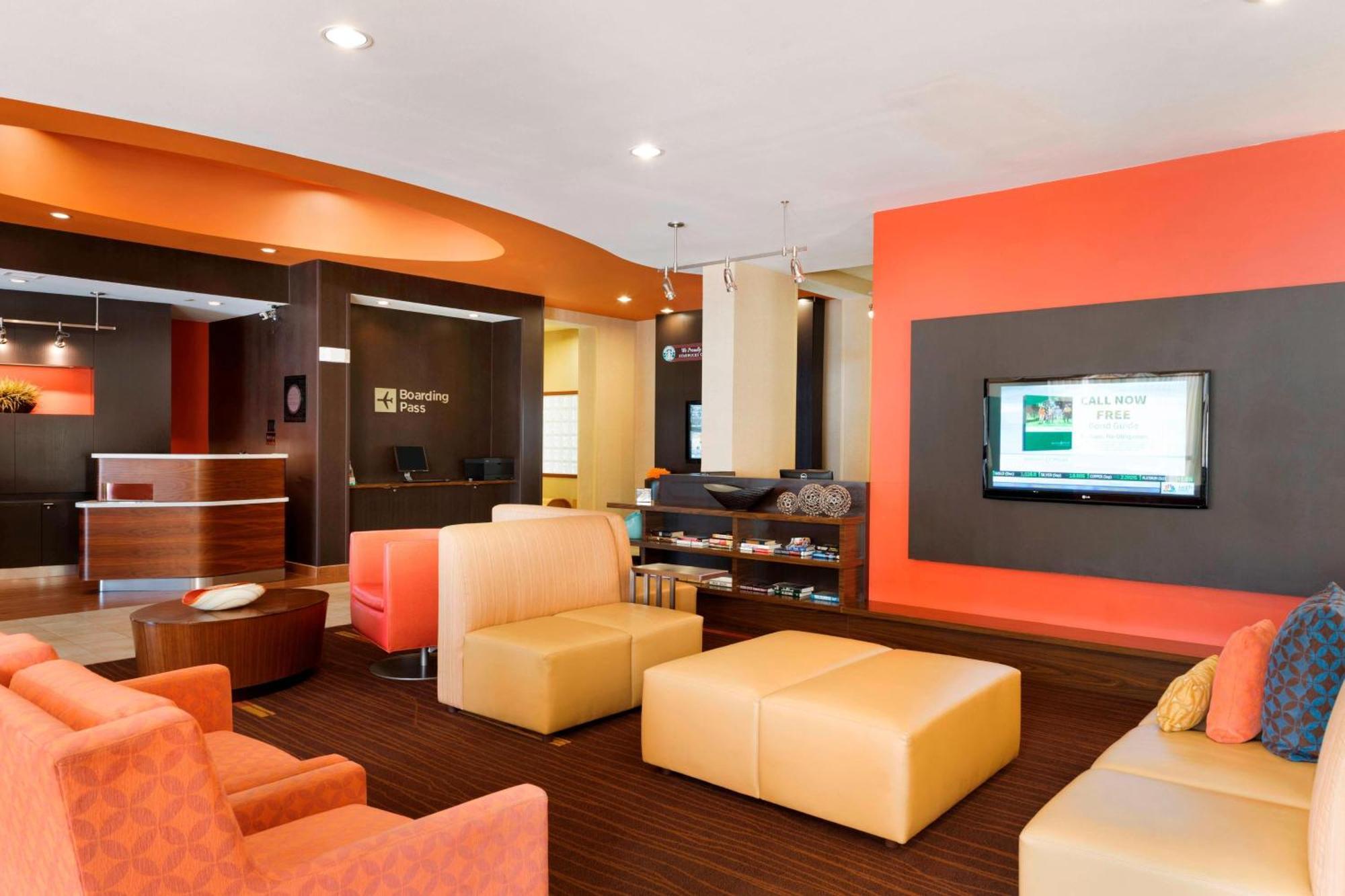 Courtyard By Marriott Peoria Hotel Buitenkant foto